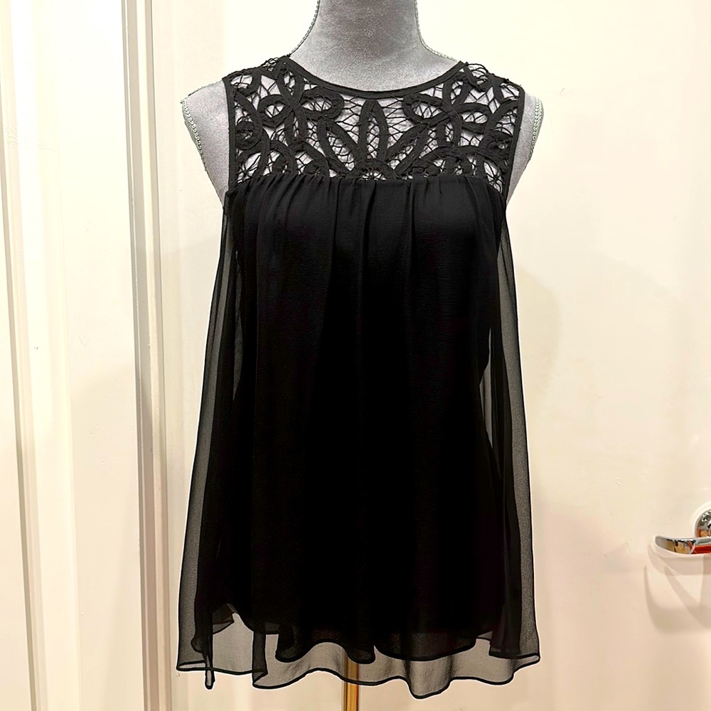 BARNEYS NEW YORK Top